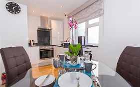 Luxury Lower Ground Floor Apartment Walled Area